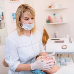 Главное фото: Сочи, Услуги, Красота и Здоровье, Косметология и уход за лицом: Косметолог - лазерная эпиляция, шугаринг, чистки - Сочи. (Все районы города Сочи и пригород (по договорённости)) - 29 ноября 2025 г. 03:46