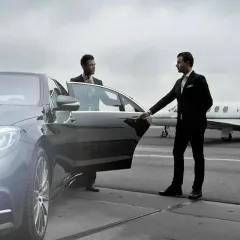 Главное фото: Краснодар, Услуги, Перевозки и курьеры, Пассажирские перевозки: Трансфер, свадебные автомобили - Краснодар. (Все районы города Краснодар и пригород (по договорённости)) - 27 ноября 2025 г. 09:45